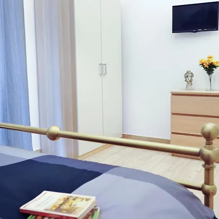 Alojamento de Acomodação e Pequeno-almoço La Dimora Di Katiu'